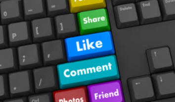 Facebook-Gruppen nichts weiter als ein „Kaffeeklatsch oder ein Kneipentreffen im Internet“