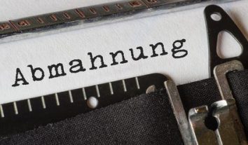 Unzulässige Zahlungsentgelte: So vermeiden Händler Abmahnungen der Wettbewerbszentrale!