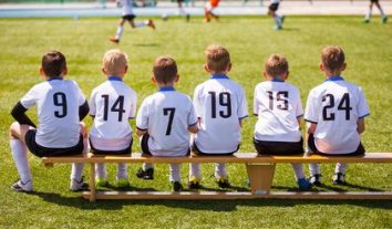 Beitragsreihe Sportrecht: Der Ausrüstervertrag mit minderjährigen Sportlern