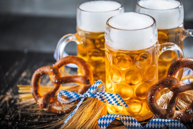 Gericht unterbindet Weiterverkauf von Oktoberfesttischen