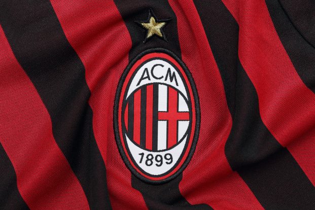 Kein Schutz Fur Schreibwaren Mit Ac Milan Wappen