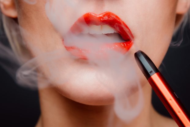 Streit um Wegwerf-E-Zigaretten (Disposables): Abmahnungen mit zweifelhafter Erfolgsaussicht