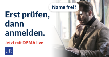 Nachdenklicher Mann am Laptop mit Gedankenblase „Name frei?“, daneben der Text „Erst prüfen, dann anmelden. Jetzt mit DPMA live“